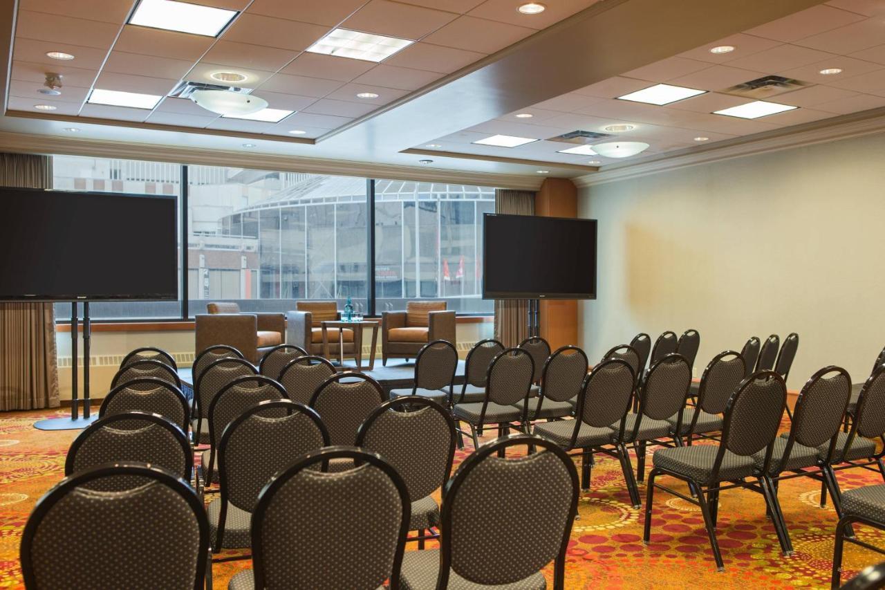 Calgary Marriott Downtown Hotel Eksteriør billede